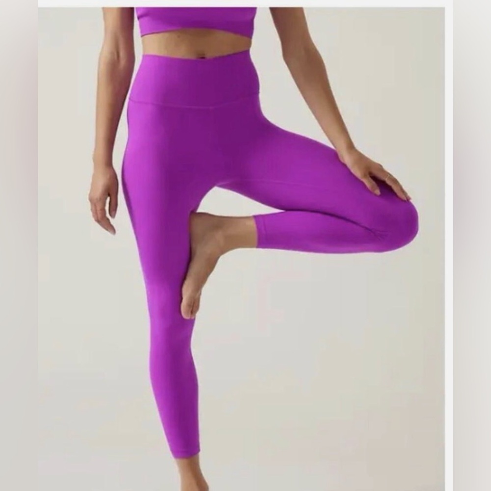 ATHLETA Transcend 7/8 Tight | Jazzy purple sz Medium